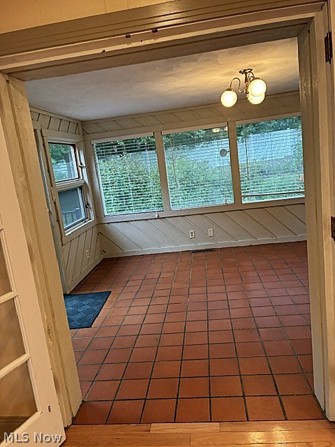 303 Somerset Road Akron OH 44313