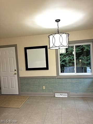 303 Somerset Road Akron OH 44313