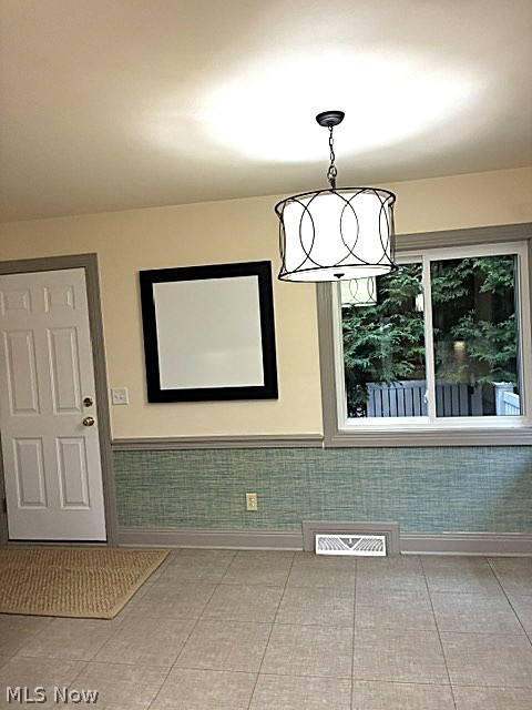 303 Somerset Road Akron OH 44313