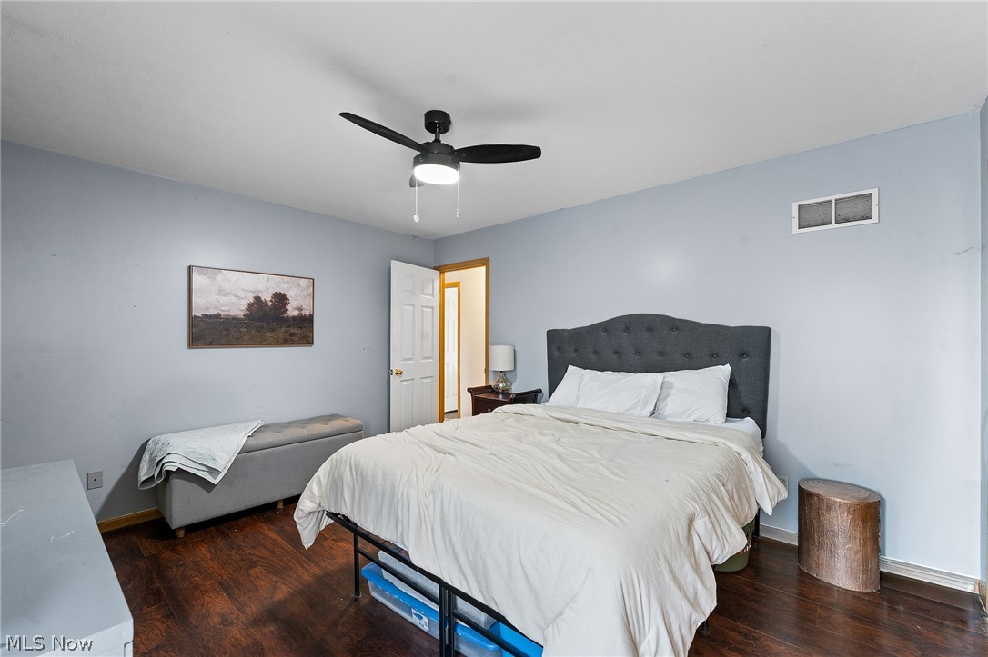 10460 Carrie Drive New Middletown OH 44442
