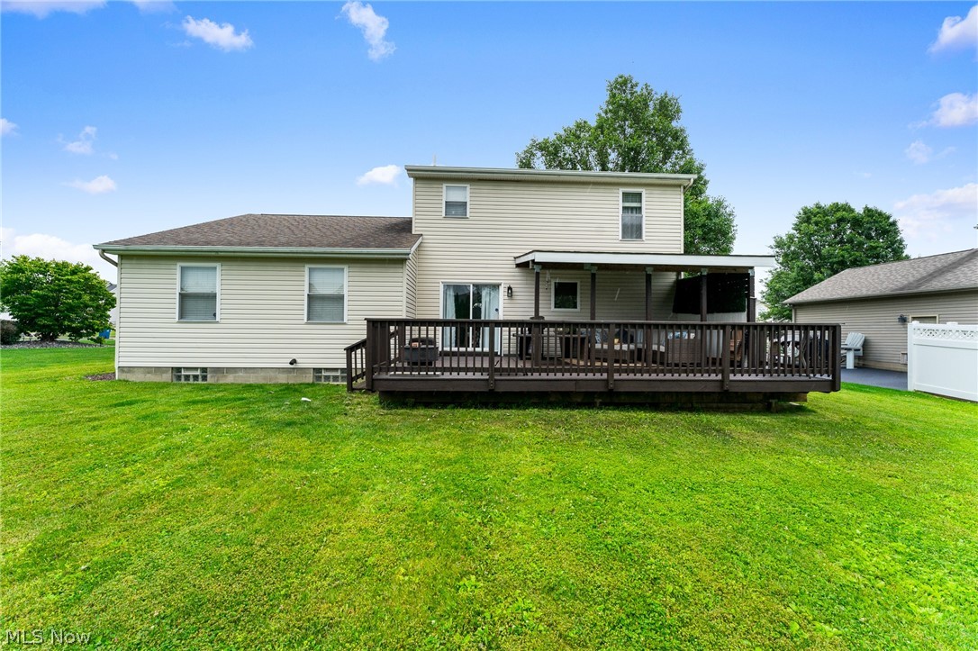 10460 Carrie Drive New Middletown OH 44442