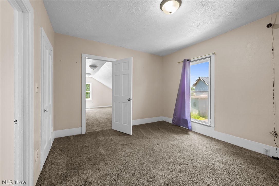 530 W Main Street Geneva OH 44041