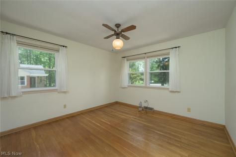 34995 Solon Road Solon OH 44139