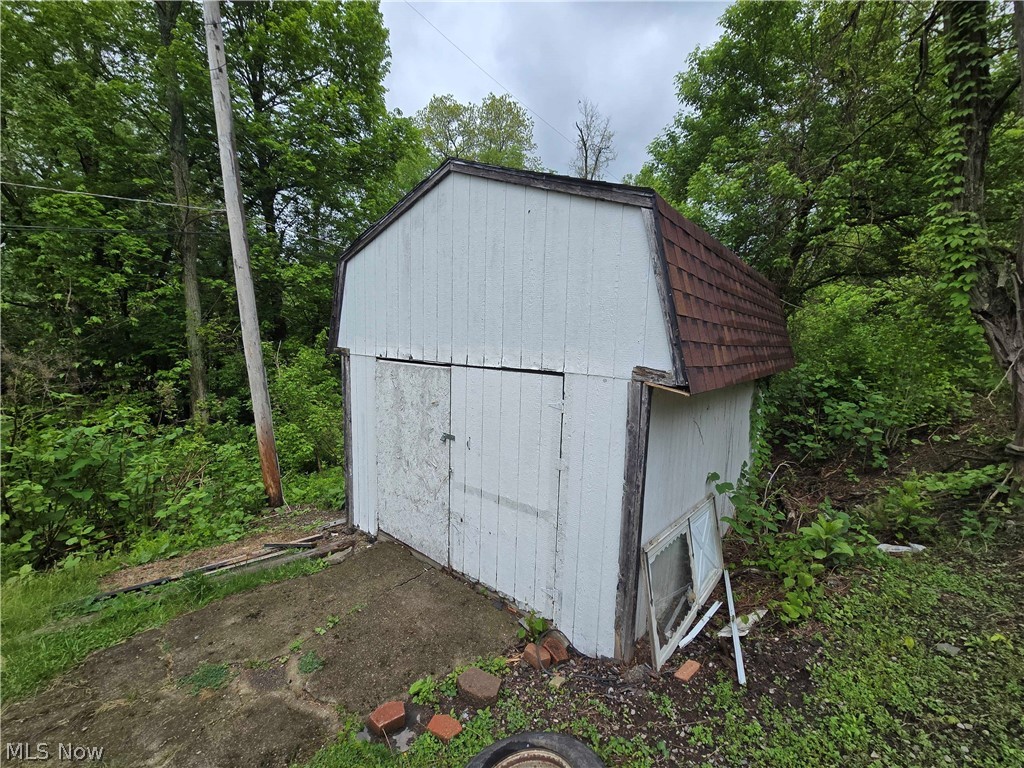 67480 Plum Street Bridgeport OH 43912