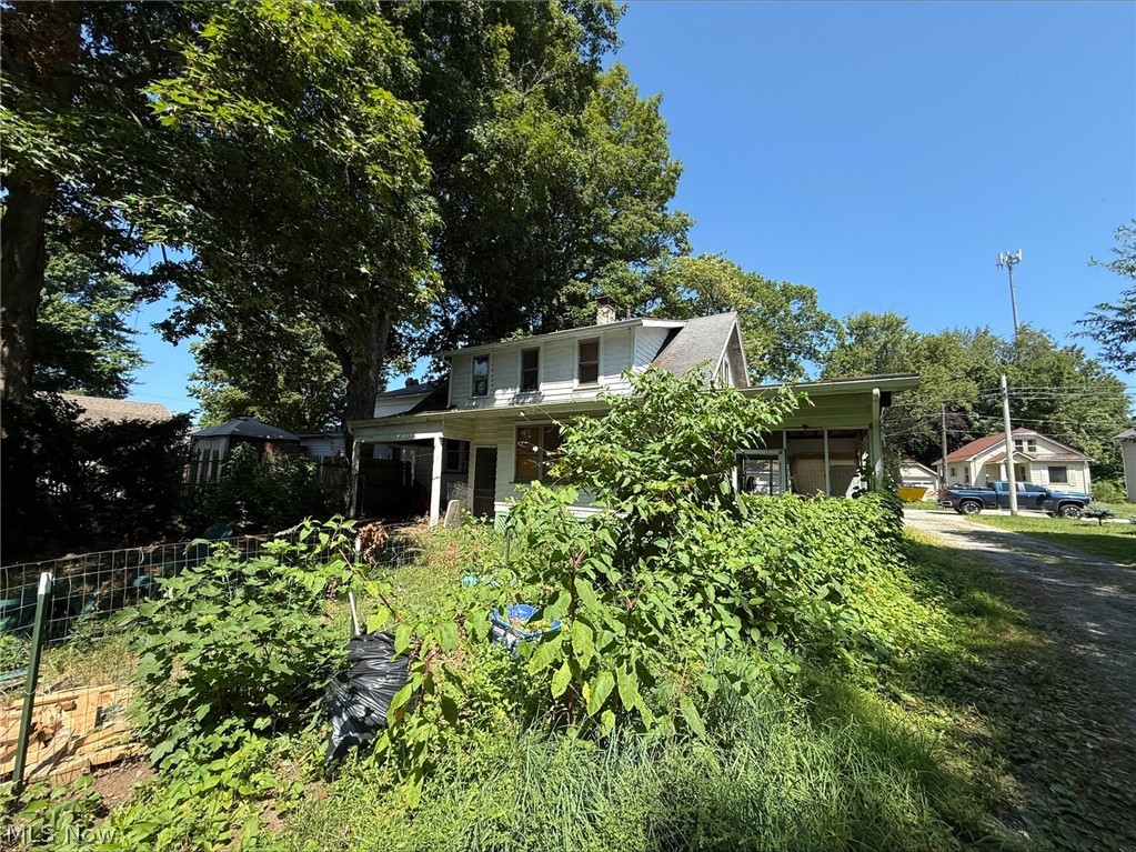 2732 Maple Street North Kingsville OH 44068