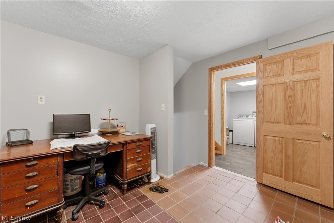 3256 Salineville Road NE Carrollton OH 44615