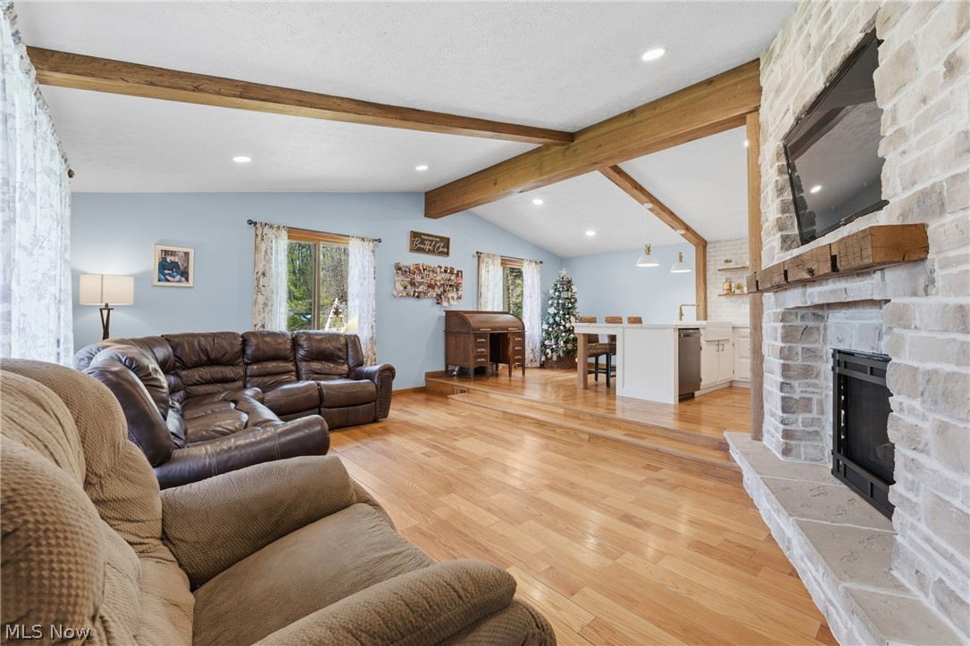 3256 Salineville Road NE Carrollton OH 44615