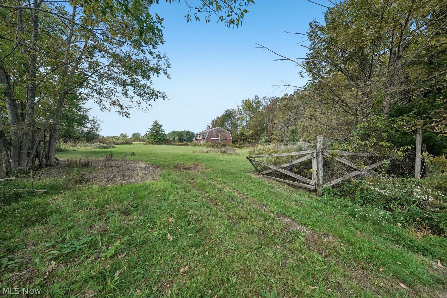 5433 Lakeview Drive Cortland OH 44410