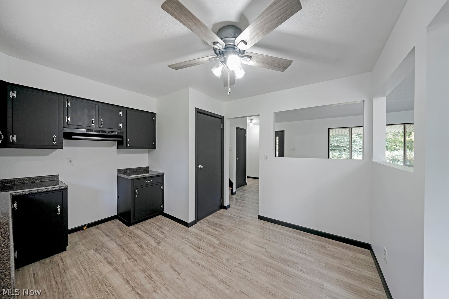 5433 Lakeview Drive Cortland OH 44410