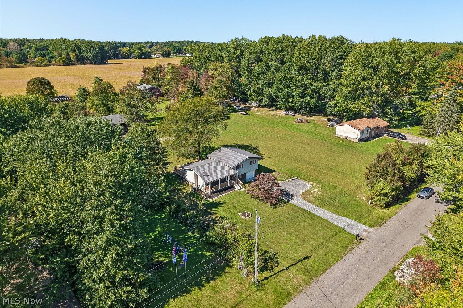 5433 Lakeview Drive Cortland OH 44410