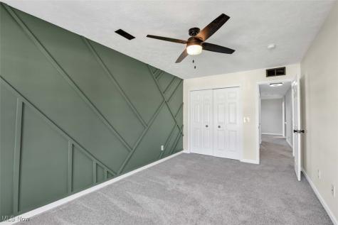 4513 Vineyard Drive Lorain OH 44053