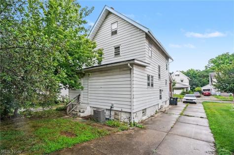 456 Delmar Avenue Akron OH 44310