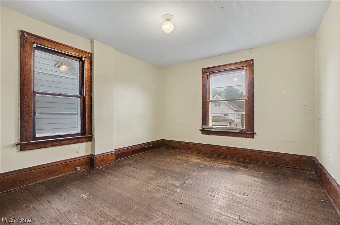 456 Delmar Avenue Akron OH 44310