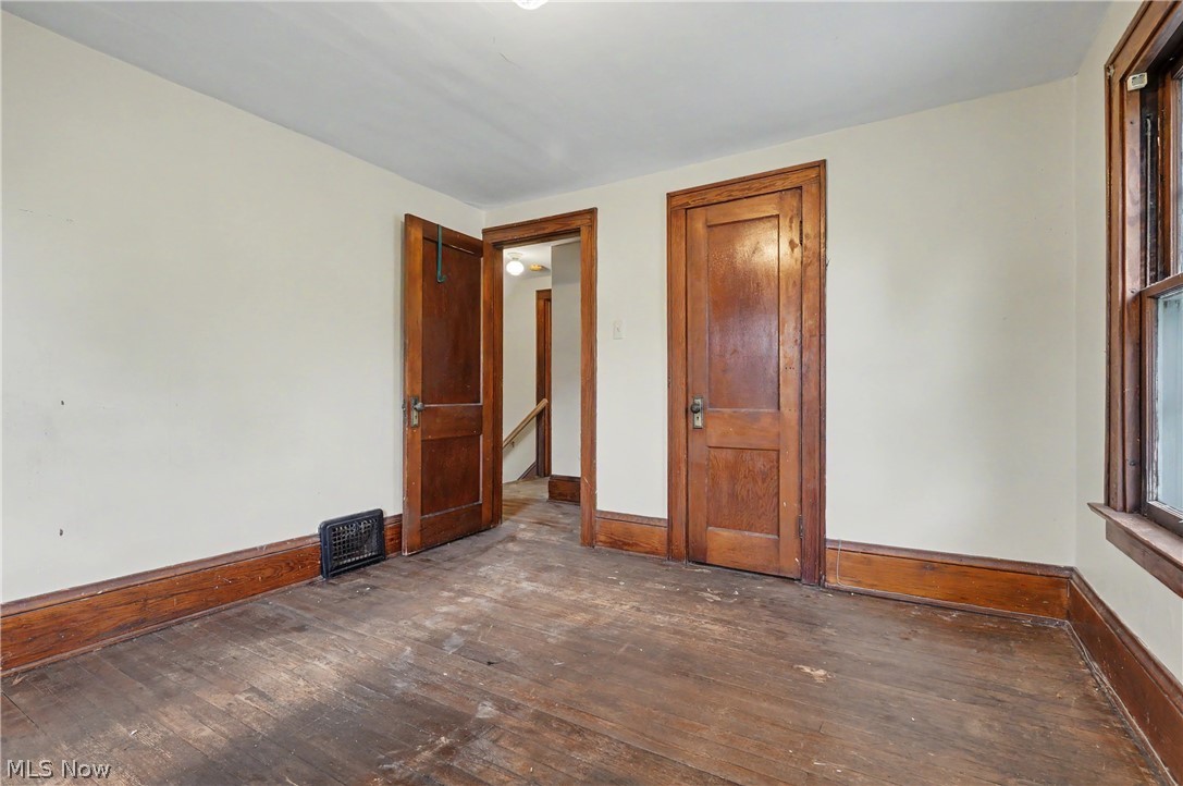 456 Delmar Avenue Akron OH 44310