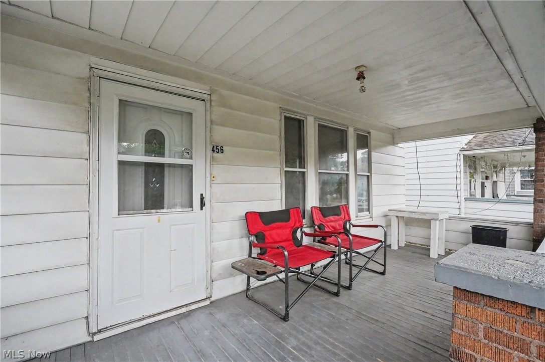 456 Delmar Avenue Akron OH 44310
