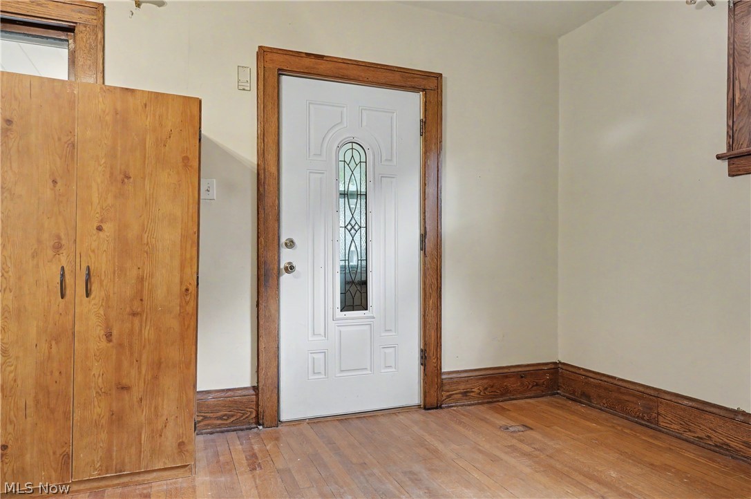 456 Delmar Avenue Akron OH 44310