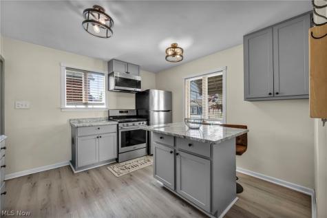 3757 W 116th Street Cleveland OH 44111