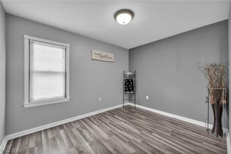 3757 W 116th Street Cleveland OH 44111