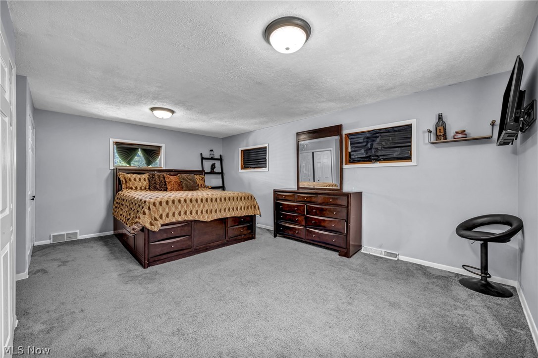 3757 W 116th Street Cleveland OH 44111
