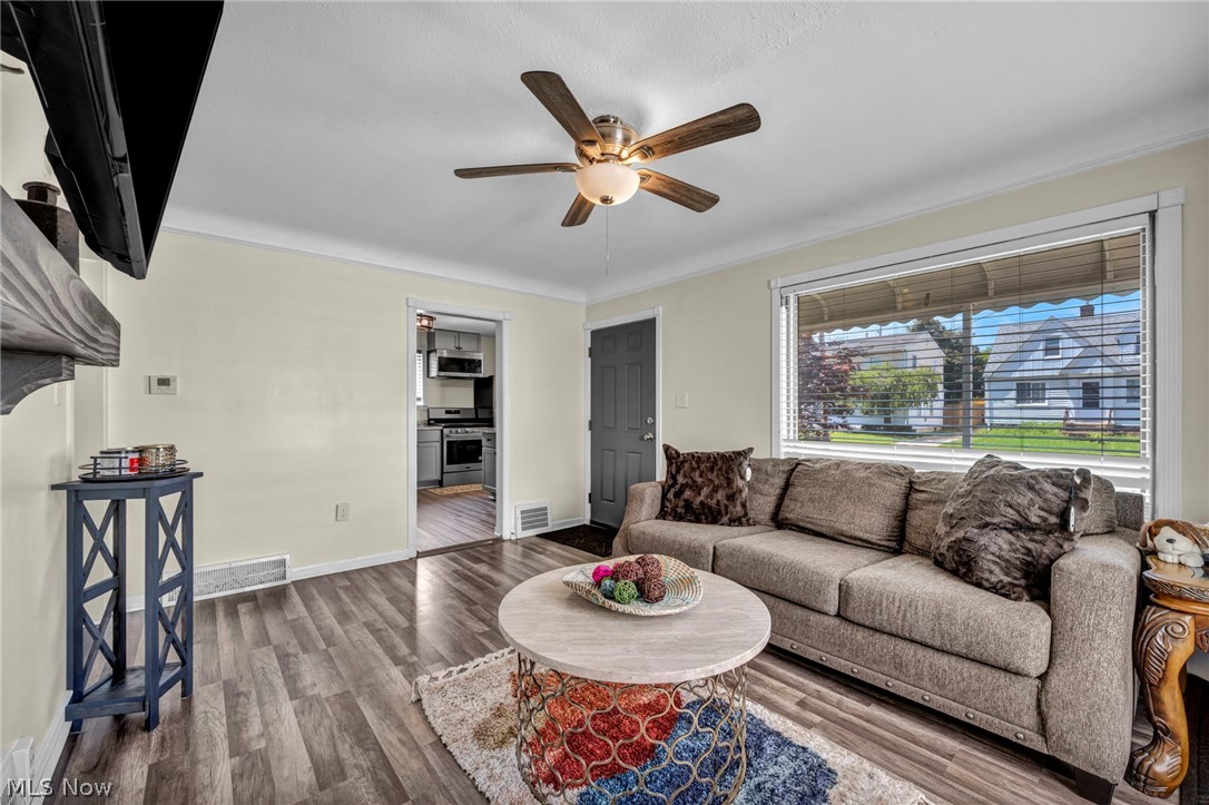 3757 W 116th Street Cleveland OH 44111