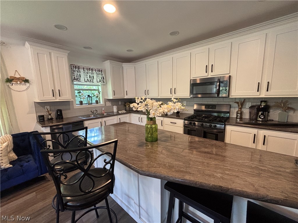 7140 Bryce Drive SW Sherrodsville OH 44675