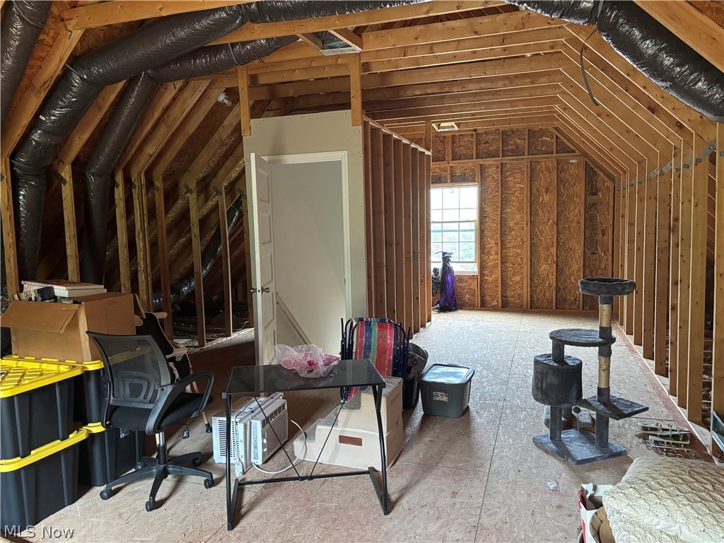 7140 Bryce Drive SW Sherrodsville OH 44675
