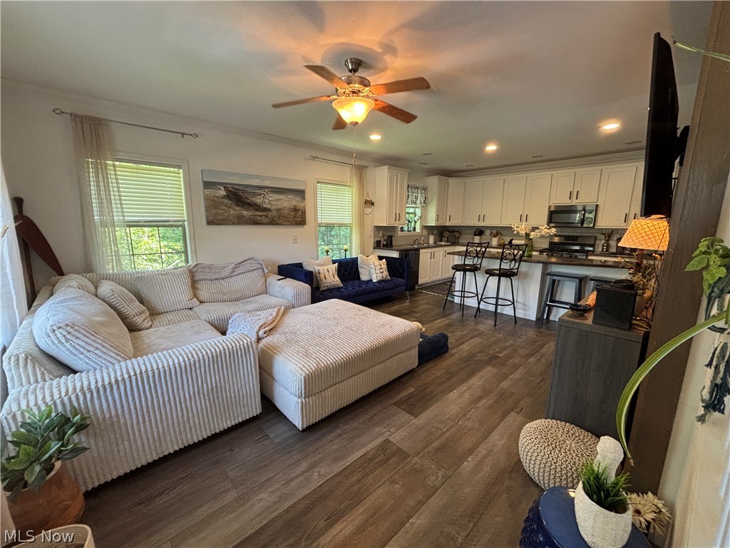 7140 Bryce Drive SW Sherrodsville OH 44675