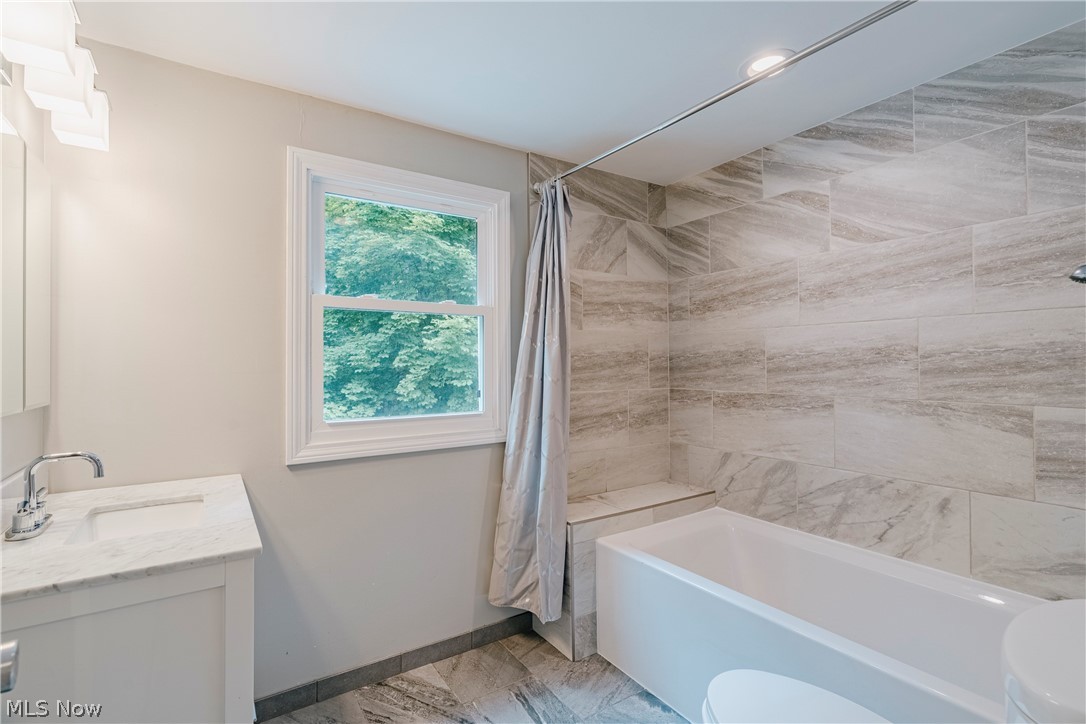 175 Meadowhill Lane Moreland Hills OH 44022
