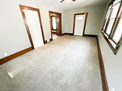 73 Belvidere Way Akron OH 44302