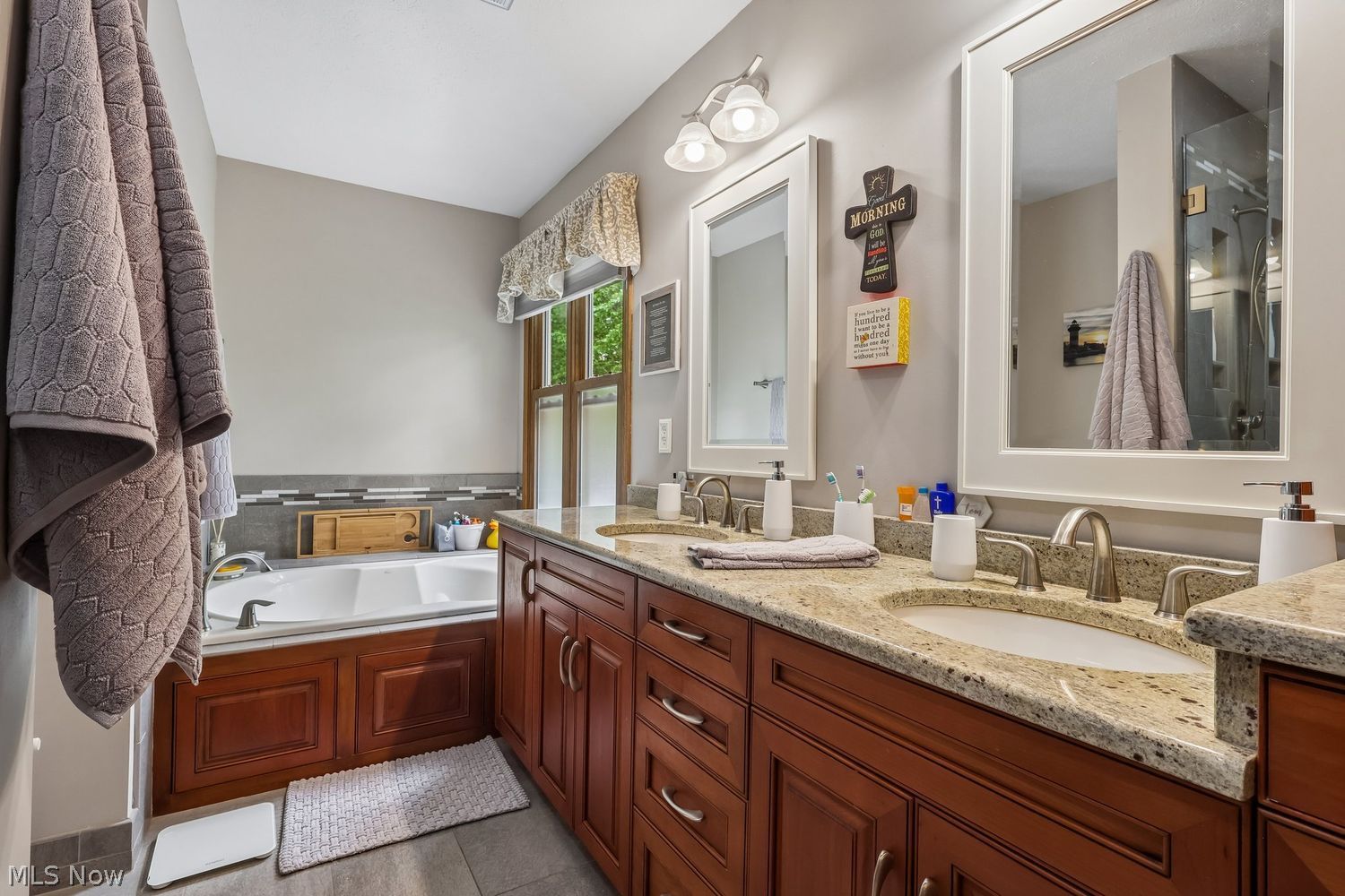 32113 Willow Circle Avon Lake OH 44012