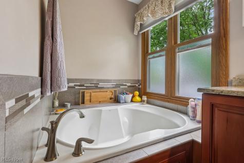 32113 Willow Circle Avon Lake OH 44012