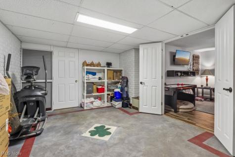 32113 Willow Circle Avon Lake OH 44012