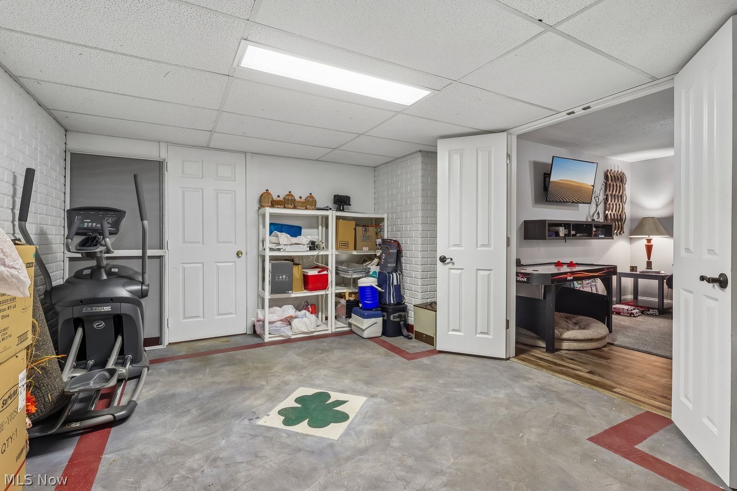 32113 Willow Circle Avon Lake OH 44012
