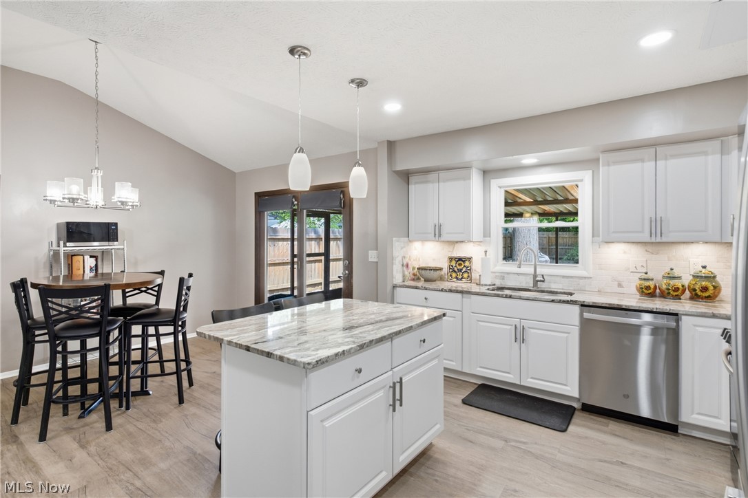24334 Carla Lane North Olmsted OH 44070
