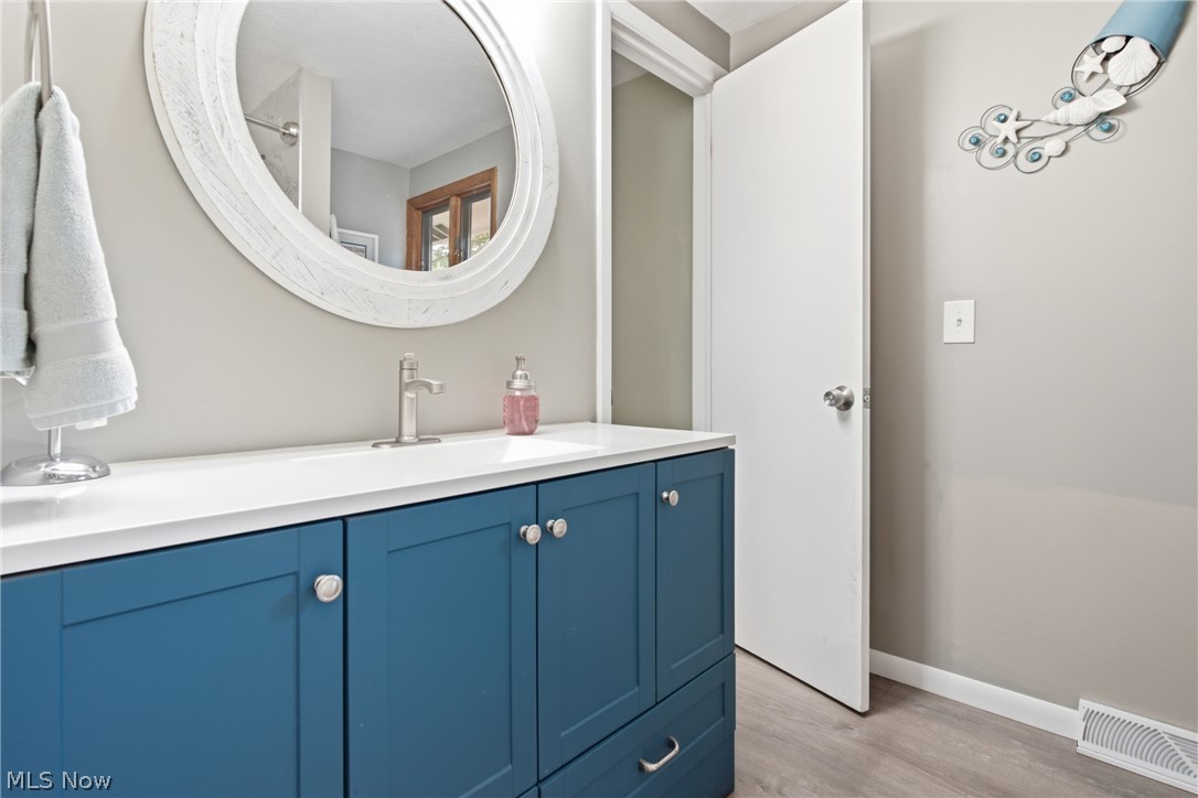 24334 Carla Lane North Olmsted OH 44070