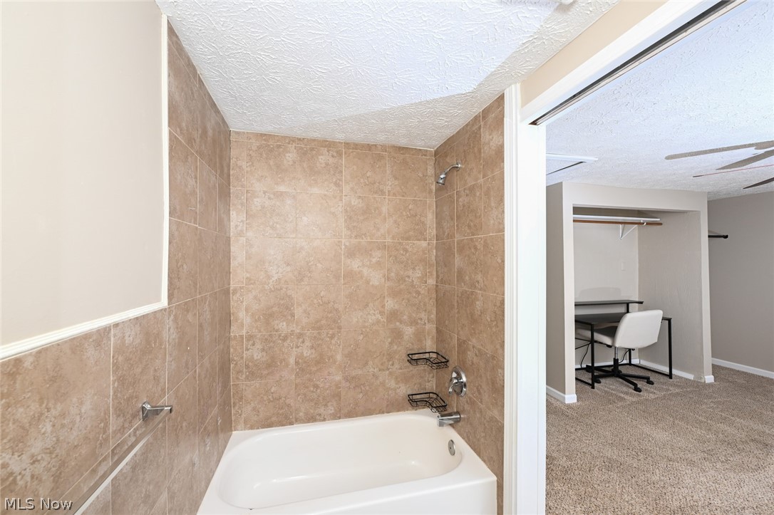 325 N River Road Munroe Falls OH 44262