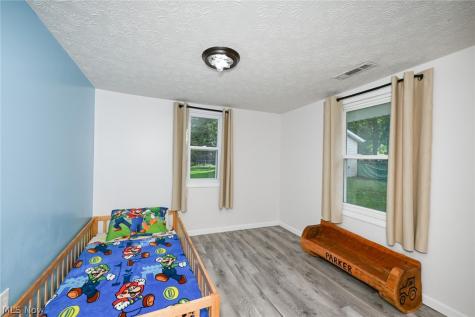 325 N River Road Munroe Falls OH 44262