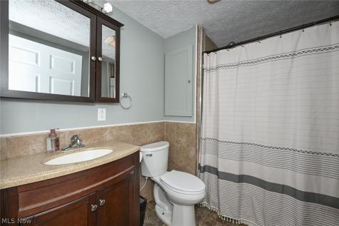 325 N River Road Munroe Falls OH 44262