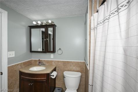 325 N River Road Munroe Falls OH 44262
