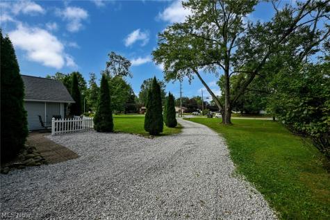 325 N River Road Munroe Falls OH 44262