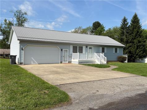 1945 Nair Street Youngstown OH 44505