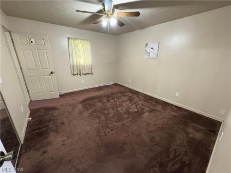 1945 Nair Street Youngstown OH 44505