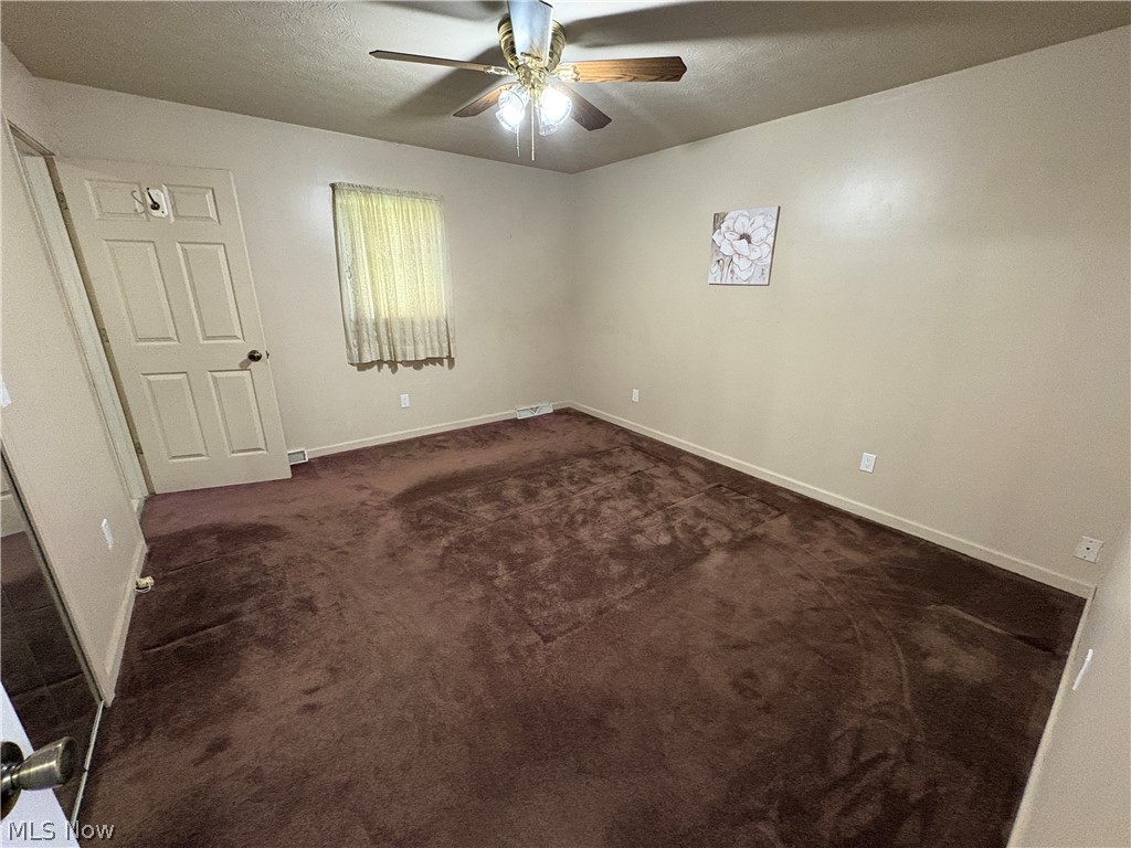 1945 Nair Street Youngstown OH 44505