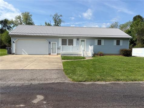 1945 Nair Street Youngstown OH 44505