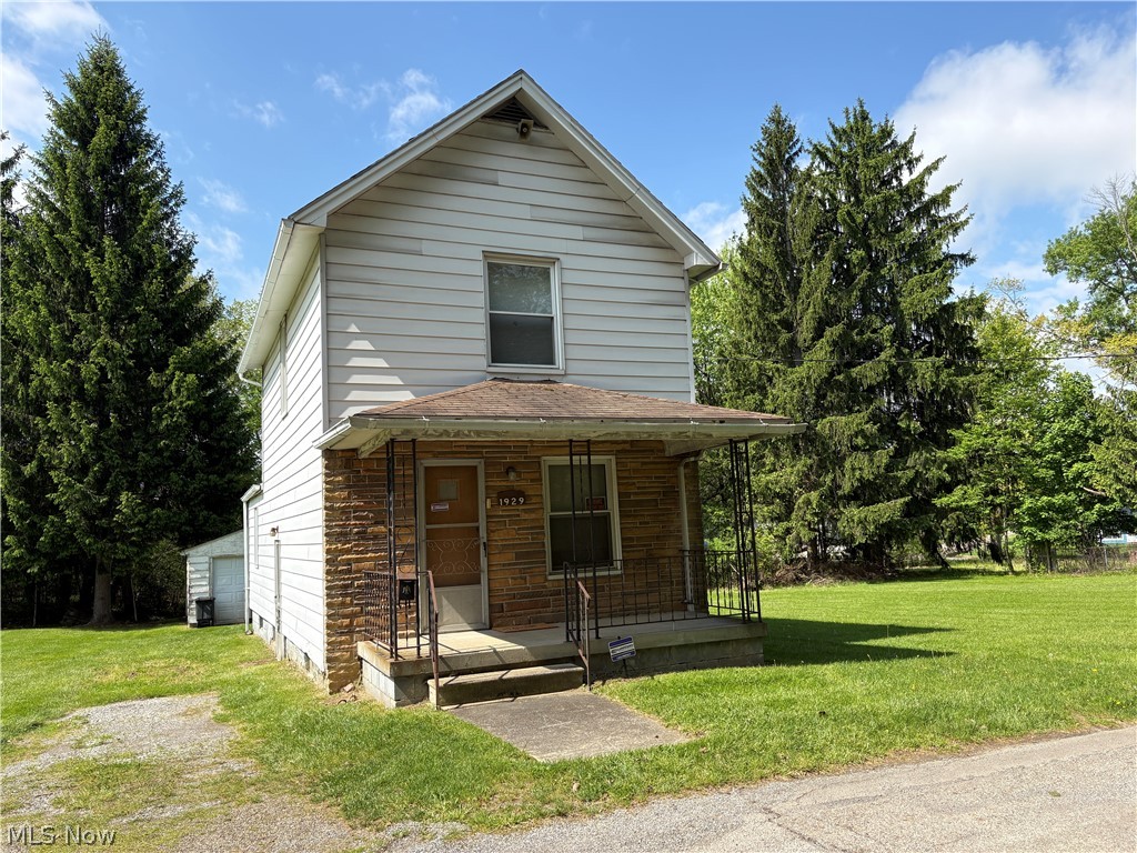 1945 Nair Street Youngstown OH 44505