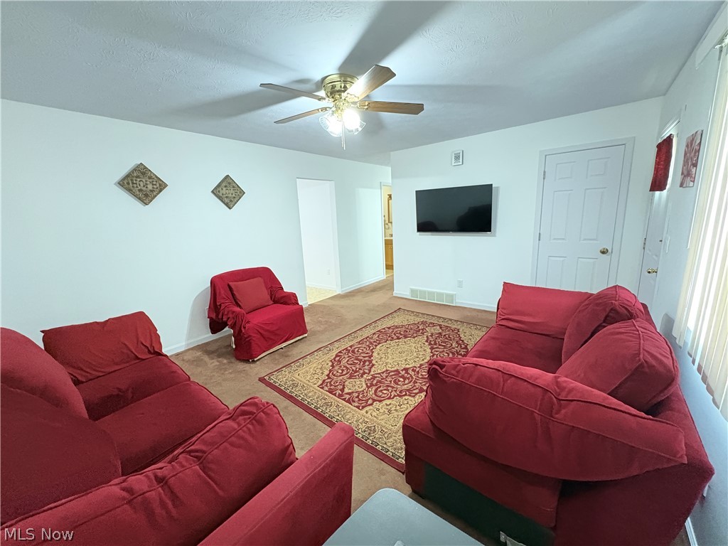 1945 Nair Street Youngstown OH 44505