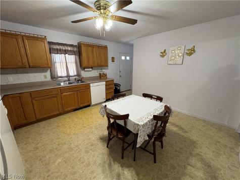 1945 Nair Street Youngstown OH 44505