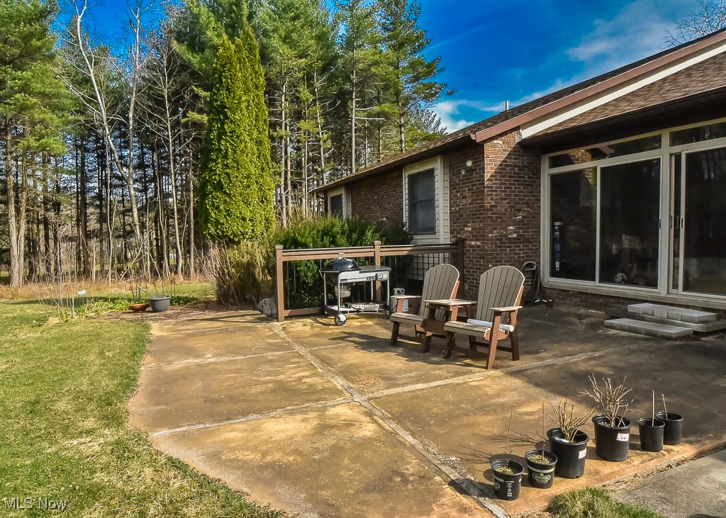 11660 Tall Pines Drive Chardon OH 44024