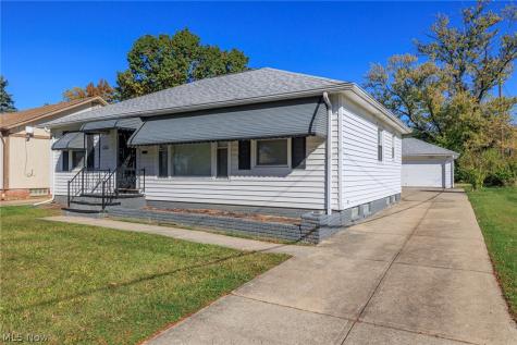 4245 Feiner Drive Cleveland OH 44122