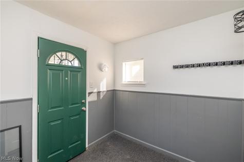 4245 Feiner Drive Cleveland OH 44122